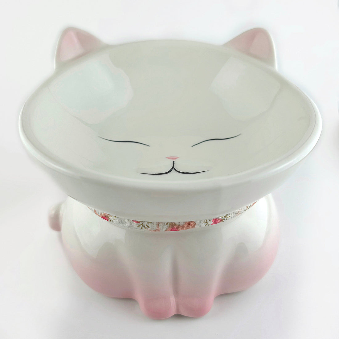 Cute cat bowl with cat face